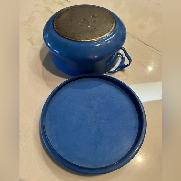 Dansk Blue Cast Iron Dutch Oven - Picture 5 of 11